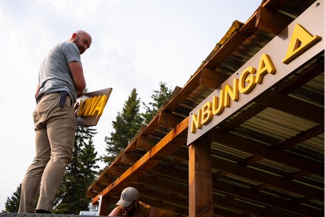 The Cowanbunga sign taking shape letter by letter